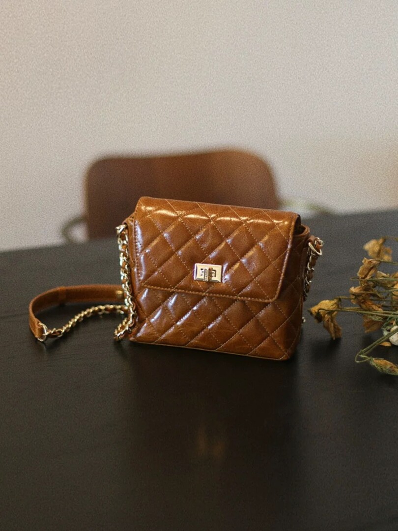Avalea Sunny Bag – Túi da bò ánh mặt trời