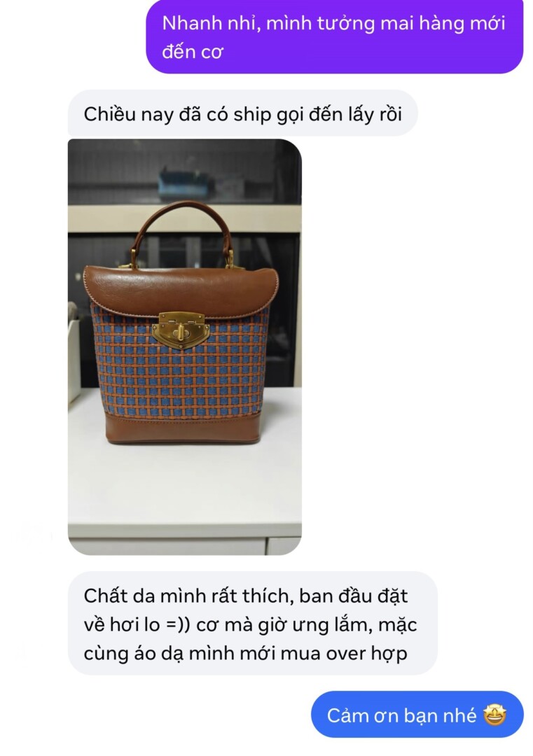 Ai mua online cũng sẽ có lo lắng bước đầu, cơ mà khi nhận túi thì mọi muộn phiền đều tan biến :)