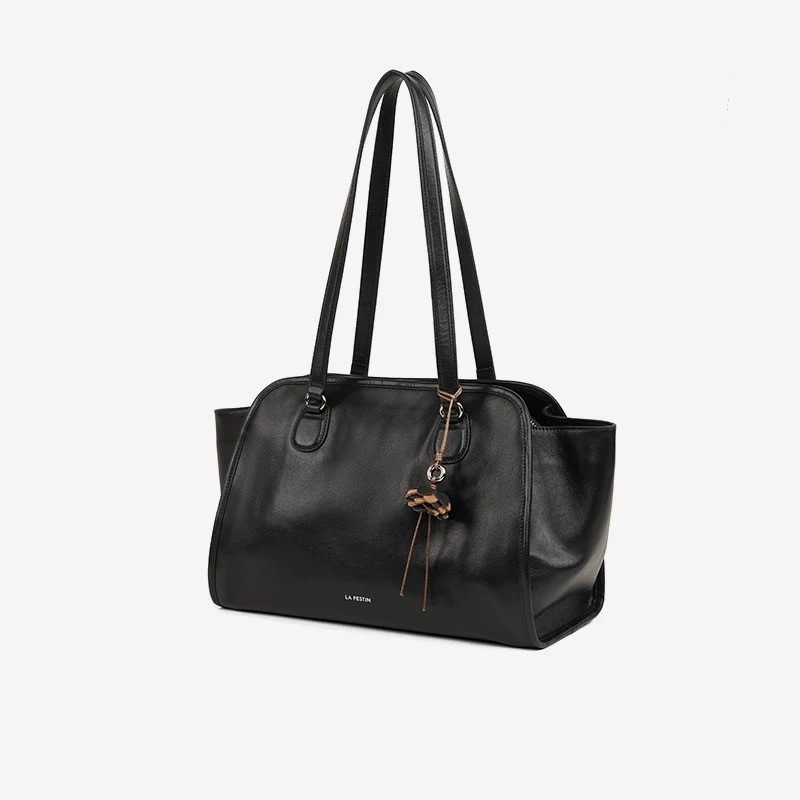 Festin Bold Grand Bag – Túi da bò nàng thơ cá tính (Phiên bản kích thước lớn)