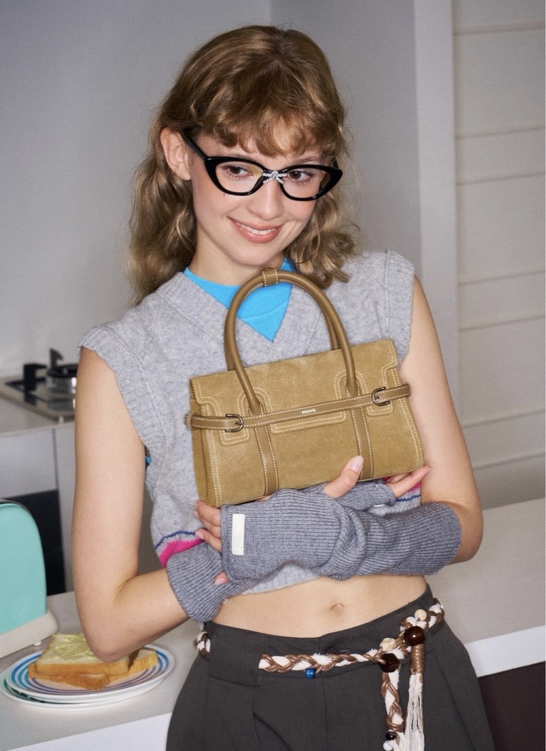 Muva Town Bag- Túi da bò phố cổ điển